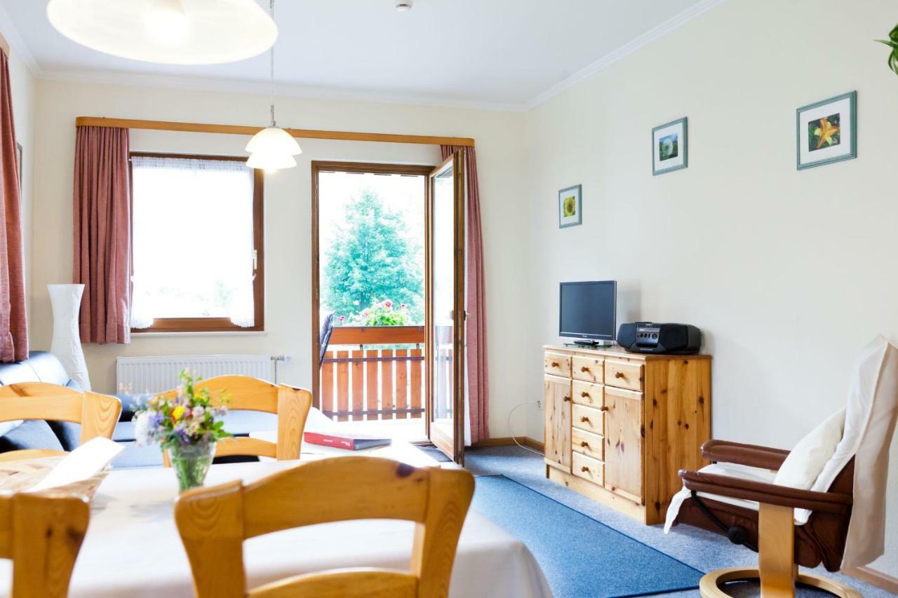 Haus Keller Ferienwohnungen Todtnauberg Exterior foto